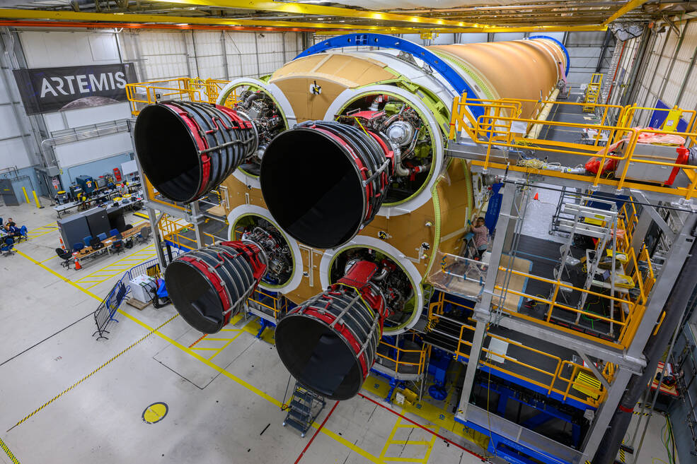 Engineers and technicians from NASA, Aerojet Rocketdyne, and Boeing at NASAs Michoud Assembly Facility in New Orleans have installed all four RS-25 engines to the core stage for NASAs Space Launch System rocket.