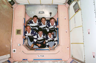 sts-88 crew in node