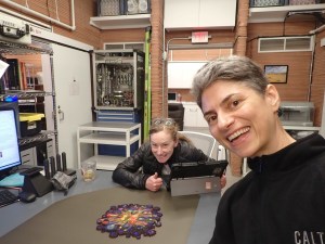 Kelly Haston, CHAPEA Mission 1 commander and Anca Selariu, science officer, spend some free time working on a puzzle.