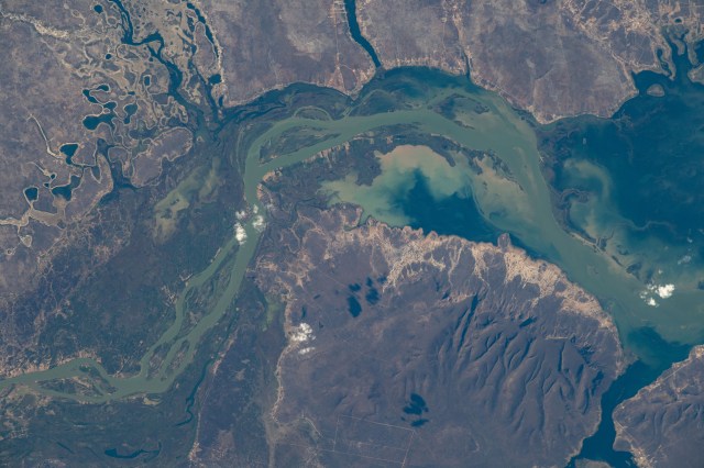 The São Francisco River passes through the Sobradinho Reservoir in Brazil in this photograph from the International Space Station as it orbited 259 miles above the South American nation.