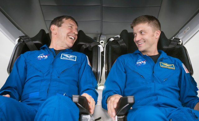 NASA astronauts (from left) Michael Barratt and Matthew Dominick, SpaceX Crew-8 Pilot Specialist and Commander respectively, participate in preflight mission training inside a Dragon mockup crew vehicle at SpaceX headquarters in Hawthorne, California. Credit: SpaceX