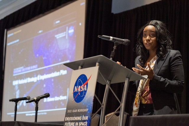 Dr. Ezinne Uzo-Okoro, Assistant Director for Space Policy, White House OSTP, speaks at the 2022 ISAM Workshop. (Credit: NASA/Mike Guinto)