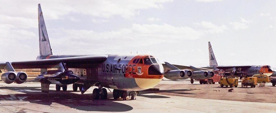 photograph of two B-52s preparing to launch two X-15s in November 1960