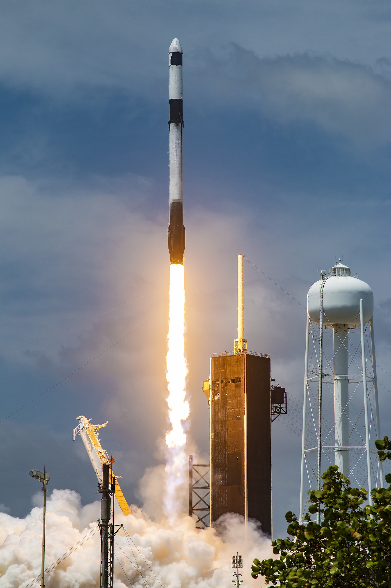NASA's SpaceX 28th commercial resupply services launch from Kennedy Space Center