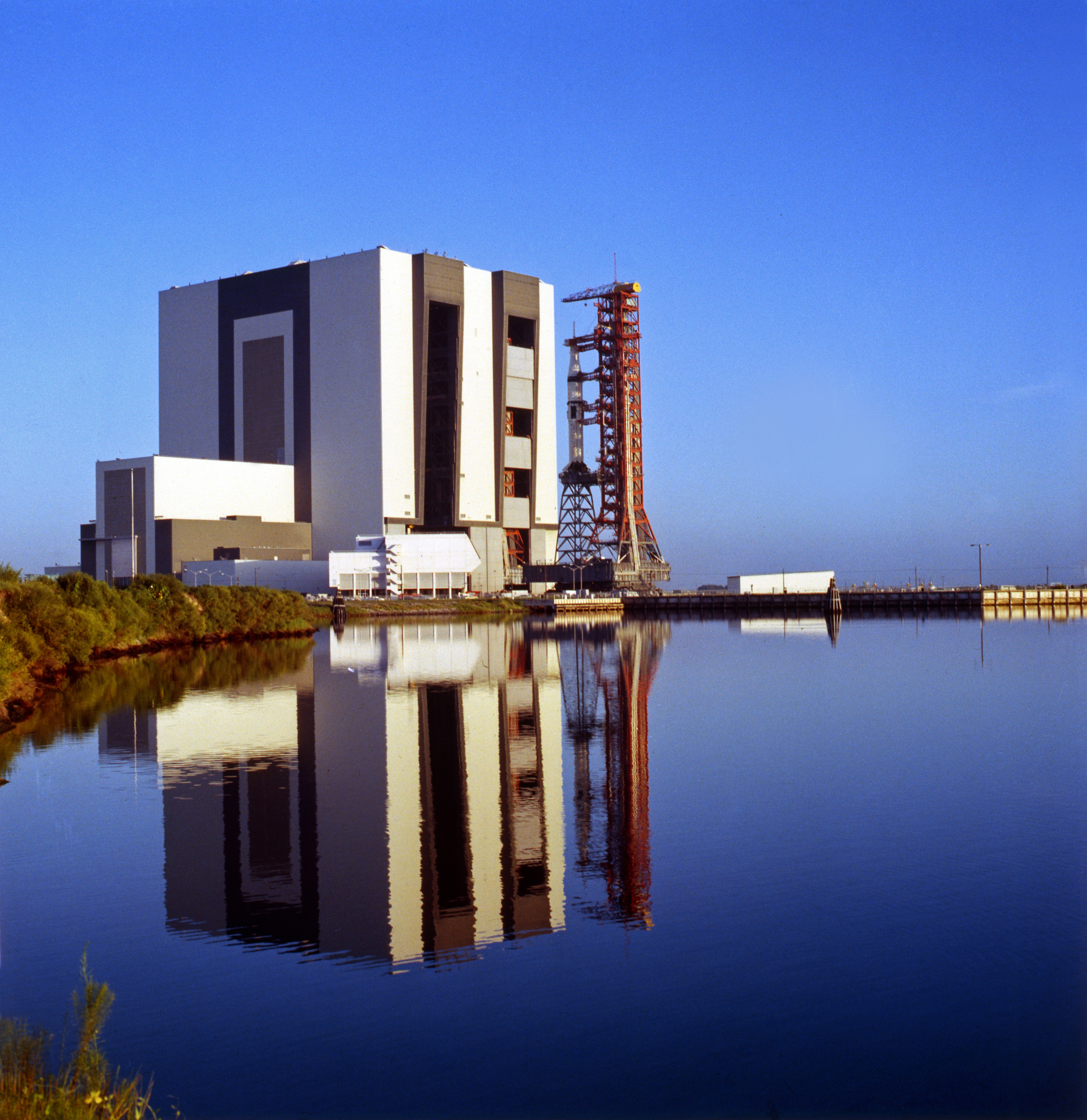 Photo of the rollout of the Skylab 4 vehicle from the Vehicle Assembly Building to Launch Pad 39B