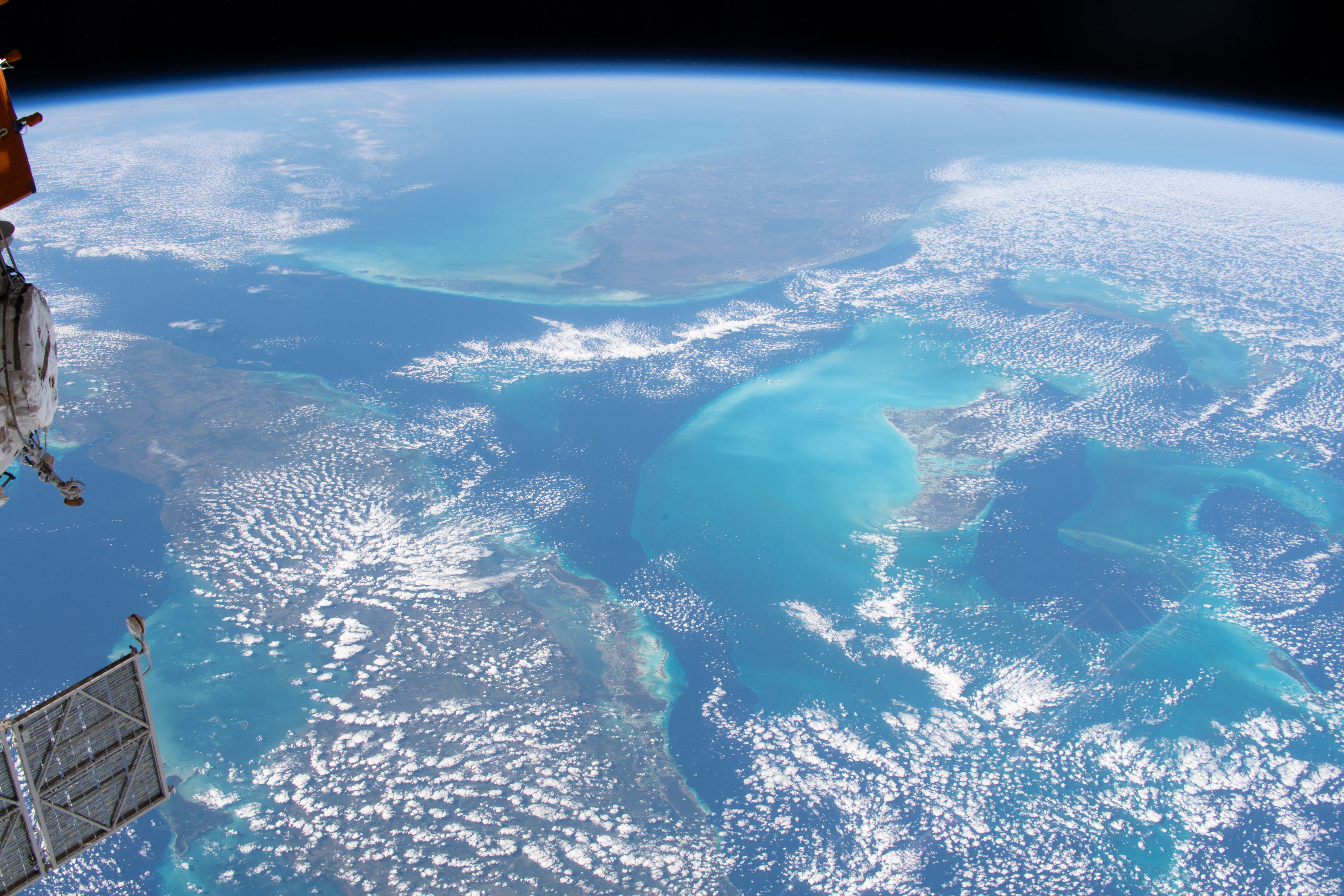 iss070e043151 (Dec. 19, 2023) -- The teal blue waters of the Bahamas blend with the Atlantic Ocean as the International Space Station orbited 258 miles above.