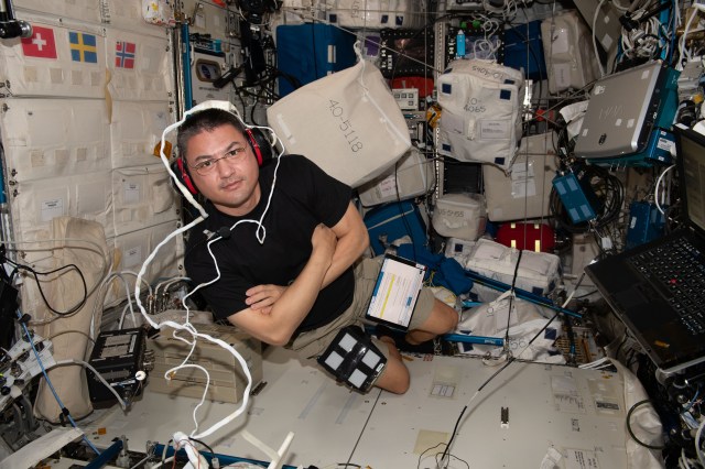 Expedition 67 Flight Engineer and NASA astronaut Kjell Lindgren participates in the Acoustic Diagnostics study. The investigation explores whether equipment noise levels and the microgravity environment may create possible adverse effects on astronaut hearing. The acoustic data will help researchers understand the International Space Station’s sound environment and may inform countermeasures to protect crew hearing.