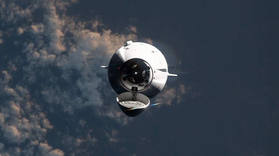 The SpaceX Dragon cargo spacecraft approaches the space station 261 miles above Indonesia's Savu Sea.