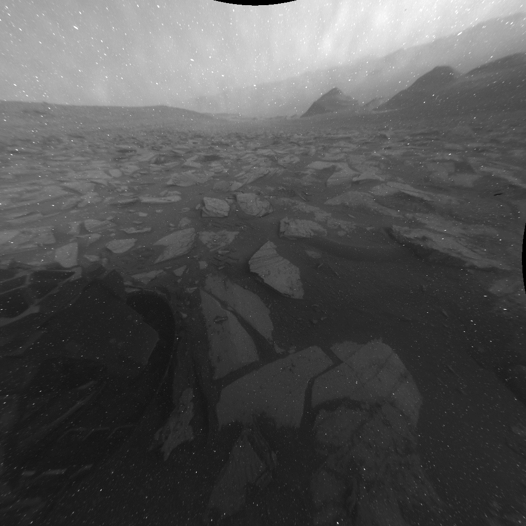 Curiosity снял полный сол на Марсе