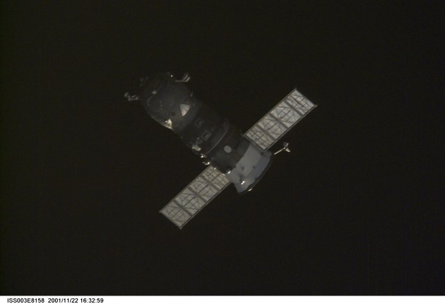Backdropped by the blackness of space, an unpiloted Progress supply vehicle departs from the Zvezda Service Module’s docking port on the International Space Station (ISS) carrying its load of trash and unneeded equipment to be deorbited and burned up in the atmosphere. Its undocking makes room for Progress 6, scheduled for launch from the Baikonur Cosmodrome in Kazakhstan at 12:24 p.m. (CST) on Monday, November 26, 2001. The new Progress, filled with fresh supplies, is planned to dock to the station at 1:45 p.m. (CST) on Wednesday, November 28, 2001. This image was taken with a digital still camera.