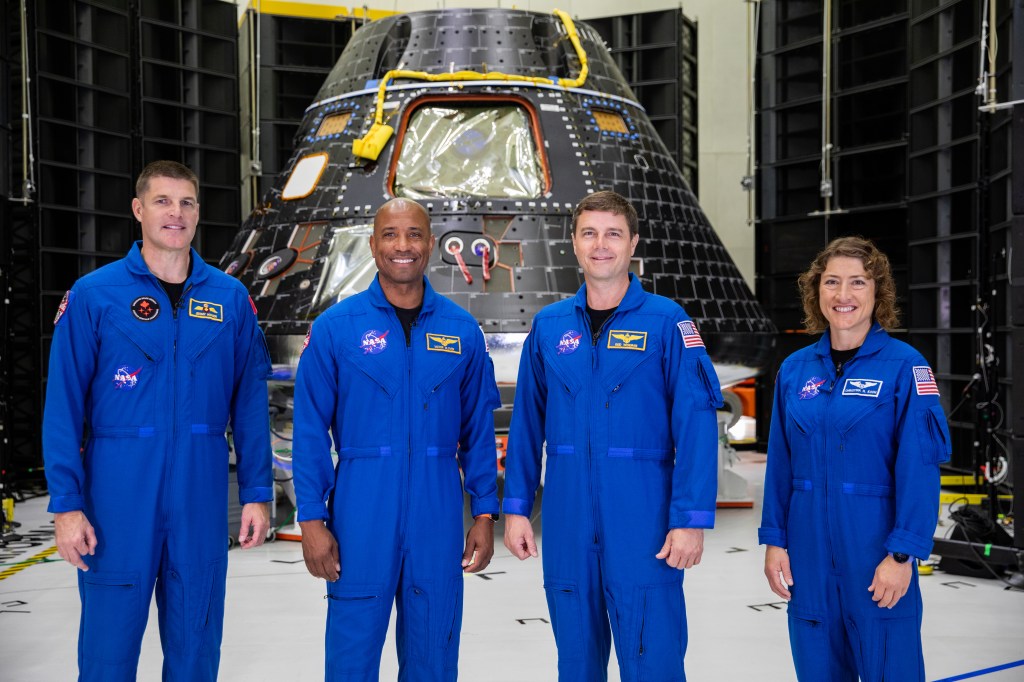 2023 in Review: Artemis II Crew Visits Kennedy