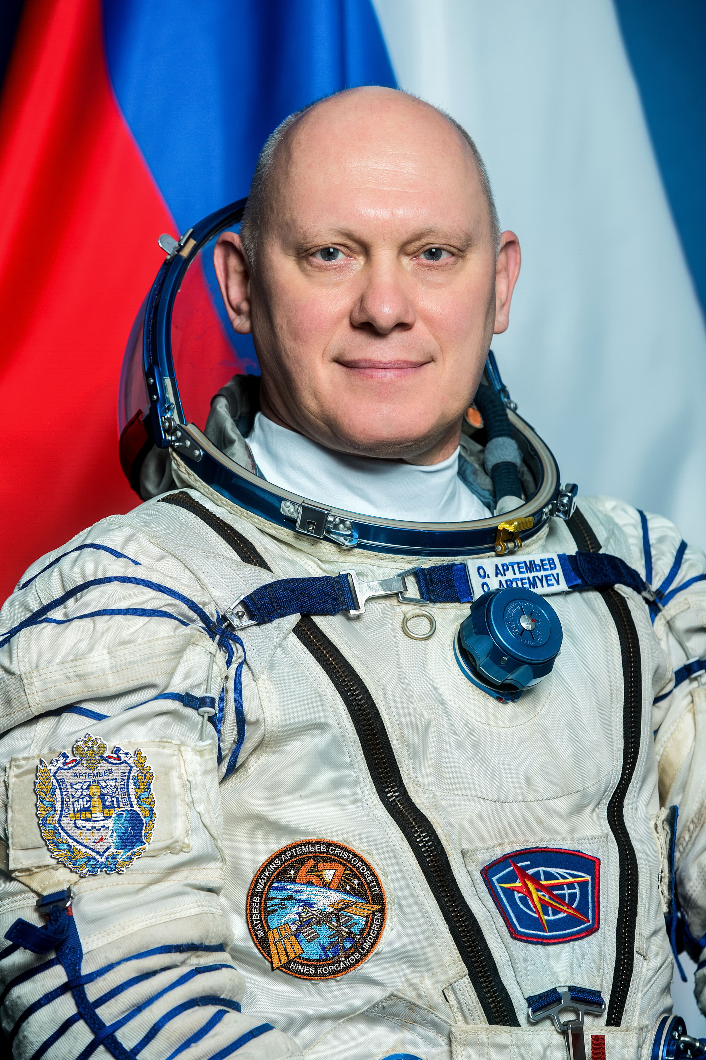 Official portrait of Roscosmos cosmonaut and Soyuz MS-21 Commander Oleg Artemyev. Credit: Andrey Shelepin