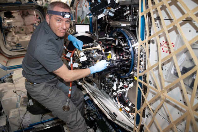 Astronaut David Saint-Jacques of the Canadian Space Agency works on the Combustion Integrated Rack located inside the U.S. Destiny laboratory module. Saint-Jacques was working on hardware supporting the Advanced Combustion via Microgravity Experiments (ACME). ACME is a set of five independent studies of gaseous flames exploring improved fuel efficiency, reduced pollution and spacecraft fire prevention.