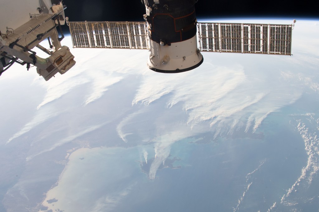 iss061e012585 (Oct. 21, 2019) --- Bush fires in Australia's Northern Territory are pictured as the International Space Station orbited 258 miles above the Earth.