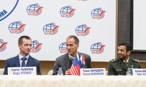 At the Gagarin Cosmonaut Training Center in Star City, Russia, Expedition 61 backup crewmembers Sergey Ryzhikov of Roscosmos (left), Tom Marshburn of NASA (center) and Sultan Al-Neyadi of the United Arab Emirates (right) answer reporters’ questions Sept. 5 as part of a pre-flight news conference. They are the backups to the prime crewmembers, Oleg Skripochka of Roscosmos, Jessica Meir of NASA and Hazzaa Ali Almansoori of the United Arab Emirates, who will launch Sept. 25 from the Baikonur Cosmodrome in Kazakhstan on the Soyuz MS-15 spacecraft for a mission on the International Space Station. Image: Gagarin Cosmonaut Training Center.