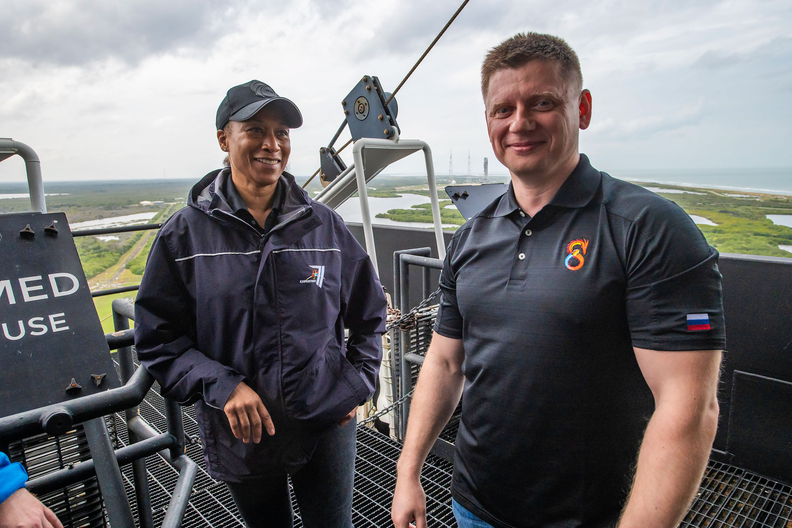 NASA astronaut Jeanette Epps and Roscosmos cosmonaut Alexander Grebenkin participate in the Crew Equipment Interface Test at NASA’s Kennedy Space Center in Florida to rehearse launch day activities and get a close look at the spacecraft that will take them to the International Space Station.