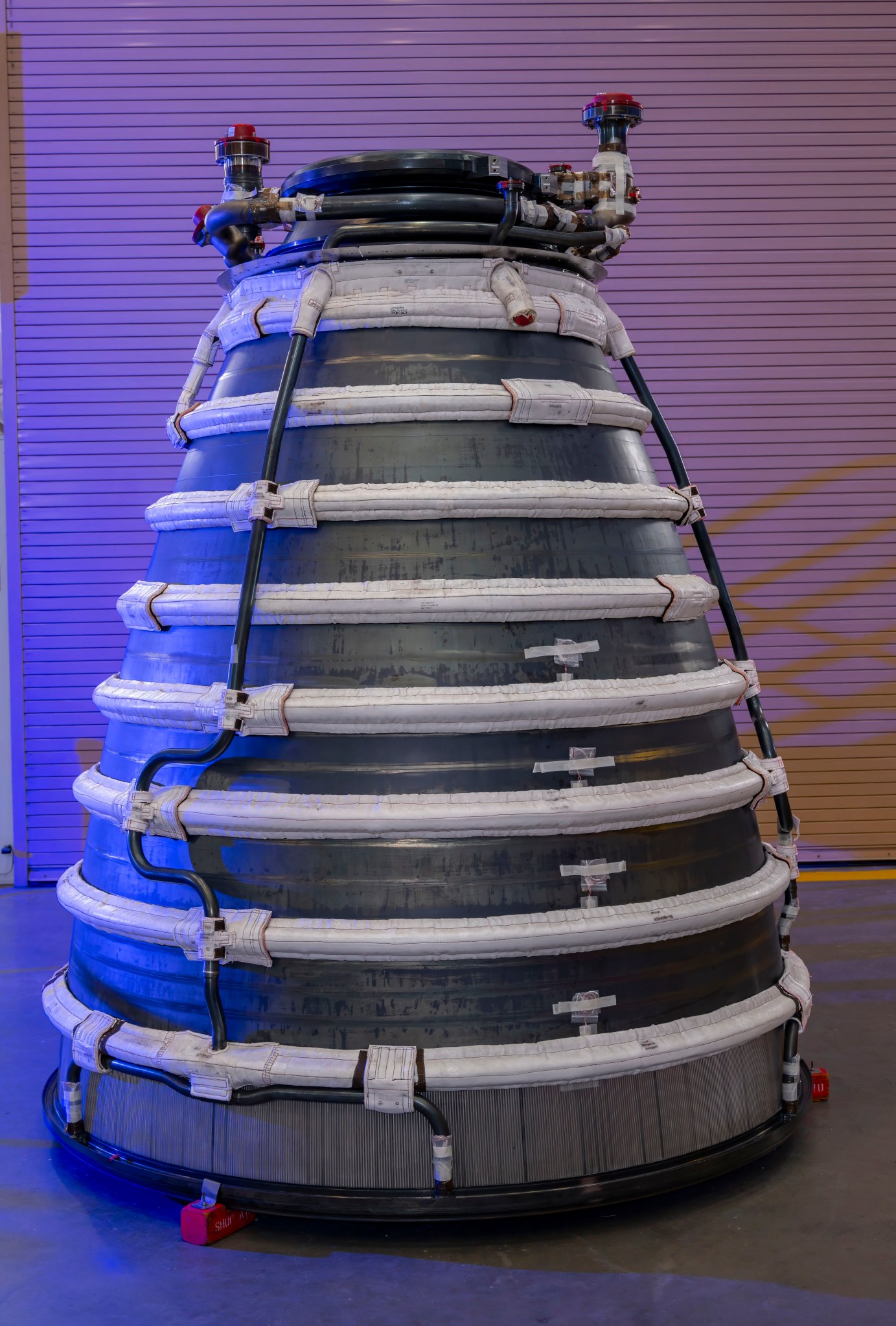 RS-25 engine with second production nozzle installed