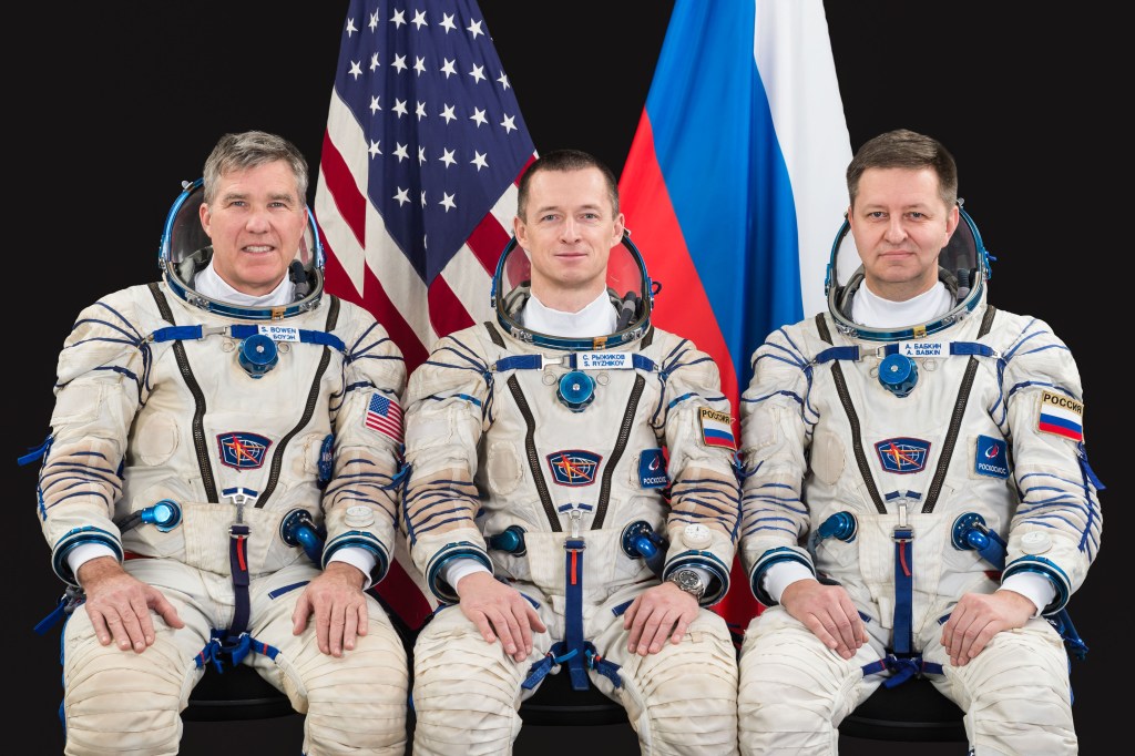 The backup Expedition 63 crewmembers pose for a portrait at the Gagarin Cosmonaut Training Center in Star City, Russia. From left are, NASA astronaut Steve Bowen and Roscosmos cosmonauts Sergey Ryzhikov and Andrei Babkin.