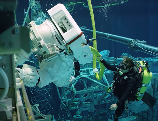 NASA diver Arielle Valdez at work in the pool at NASA’s Neutral Buoyancy Lab