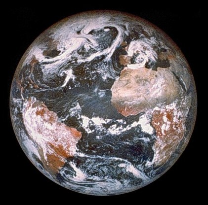 Composite image of Earth taken by Clementine from lunar orbit