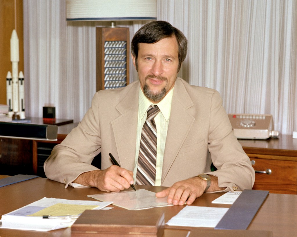 
			Andrew Stofan - NASA			