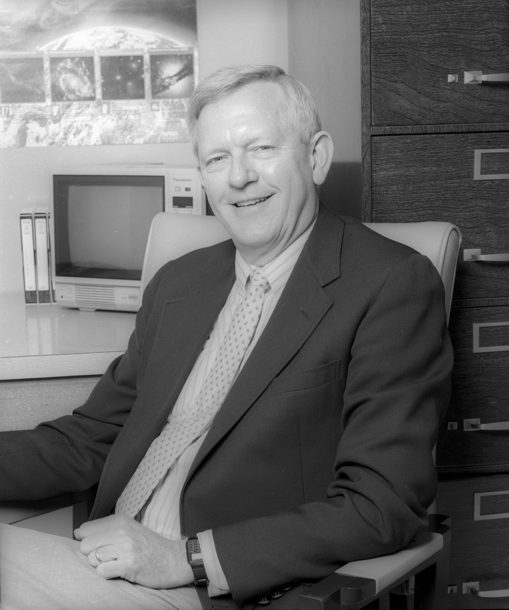 Man sitting in office.