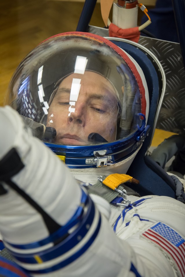 At the Baikonur Cosmodrome in Kazakhstan, Expedition 55 crewmember Drew Feustel of NASA undergoes a leak check March 5 in a Russian Sokol launch and entry suit as part of the crew’s first vehicle fit check activities. Feustel, Ricky Arnold of NASA and Oleg Artemyev of Roscosmos will launch March 21 in the Soyuz MS-08 spacecraft from Baikonur for a five-month mission on the International Space Station.