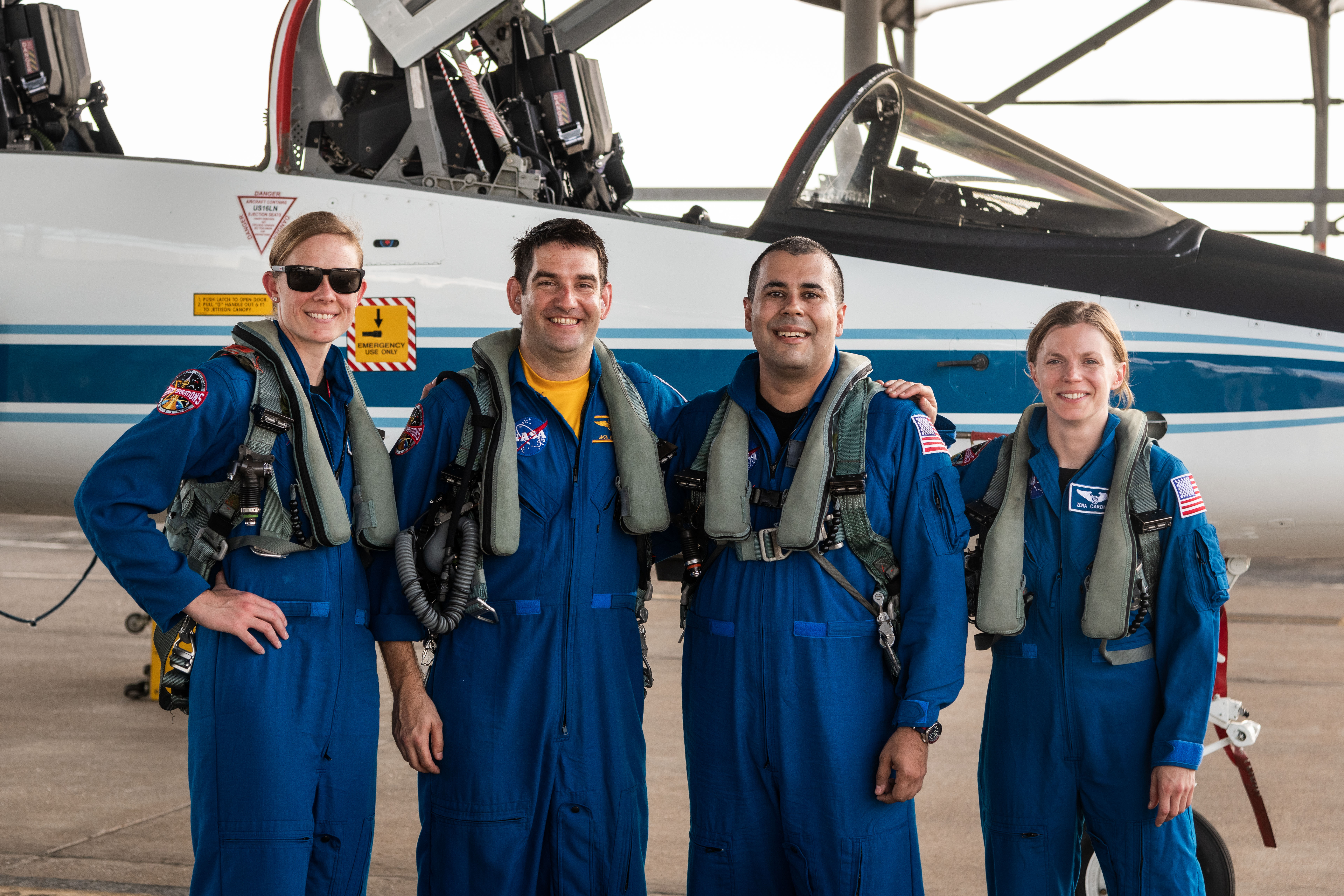 (18 August 2022) Pictured left to right: NASA Astronaut Candidates Nichole “Vapor” Ayers, Jack “Radio” Hathaway, NASA Scientific Photographer Josh Valcarcel, and NASA Astronaut Zena Cardman pose in front of a T-38 aircraft at Ellington Field in Houston, Texas.