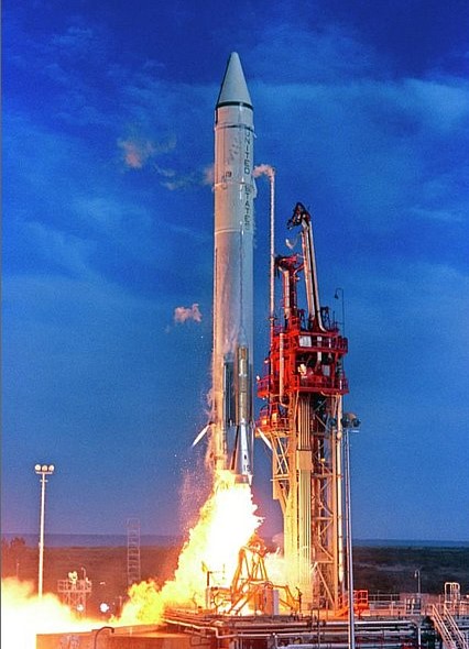 Launch of Mariner 6 and 7
