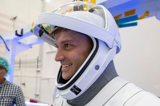 NASA astronaut Matthew Dominick, commander of NASA’s SpaceX Crew-8 mission, participates in the Crew Equipment Interface Test at NASA’s Kennedy Space Center in Florida to rehearse launch day activities and get a close look at the spacecraft that will take him to the International Space Station.