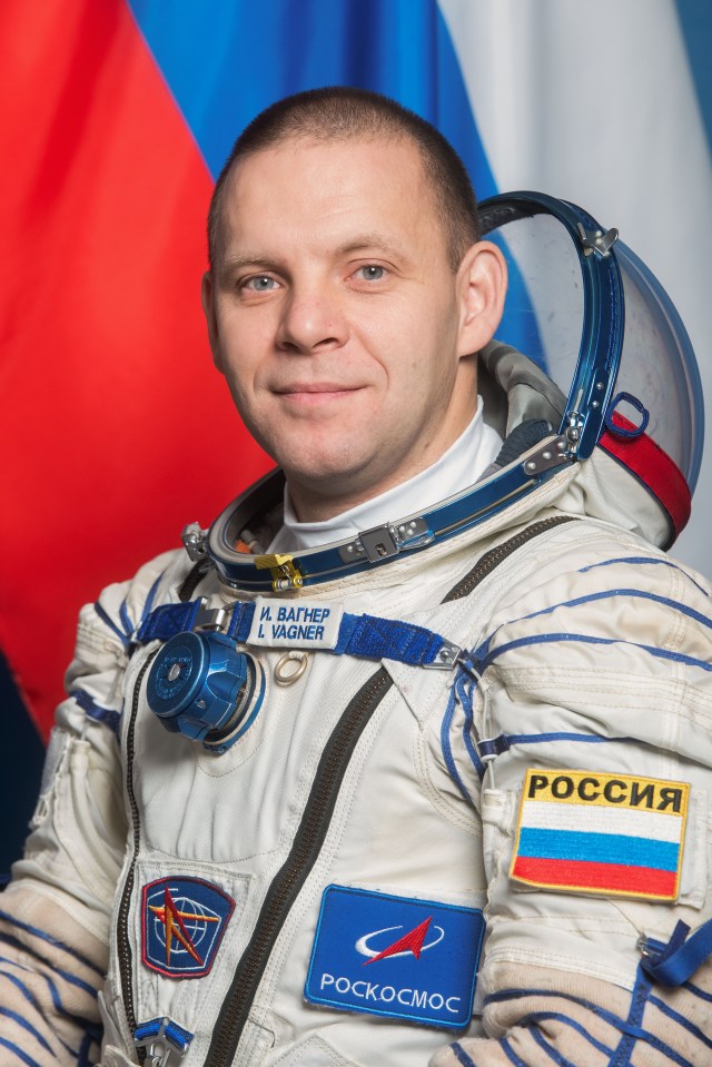 Roscosmos cosmonaut and backup Soyuz MS-25 Commander Ivan Vagner poses for a crew portrait at the Gagarin Cosmonaut Training Center.
