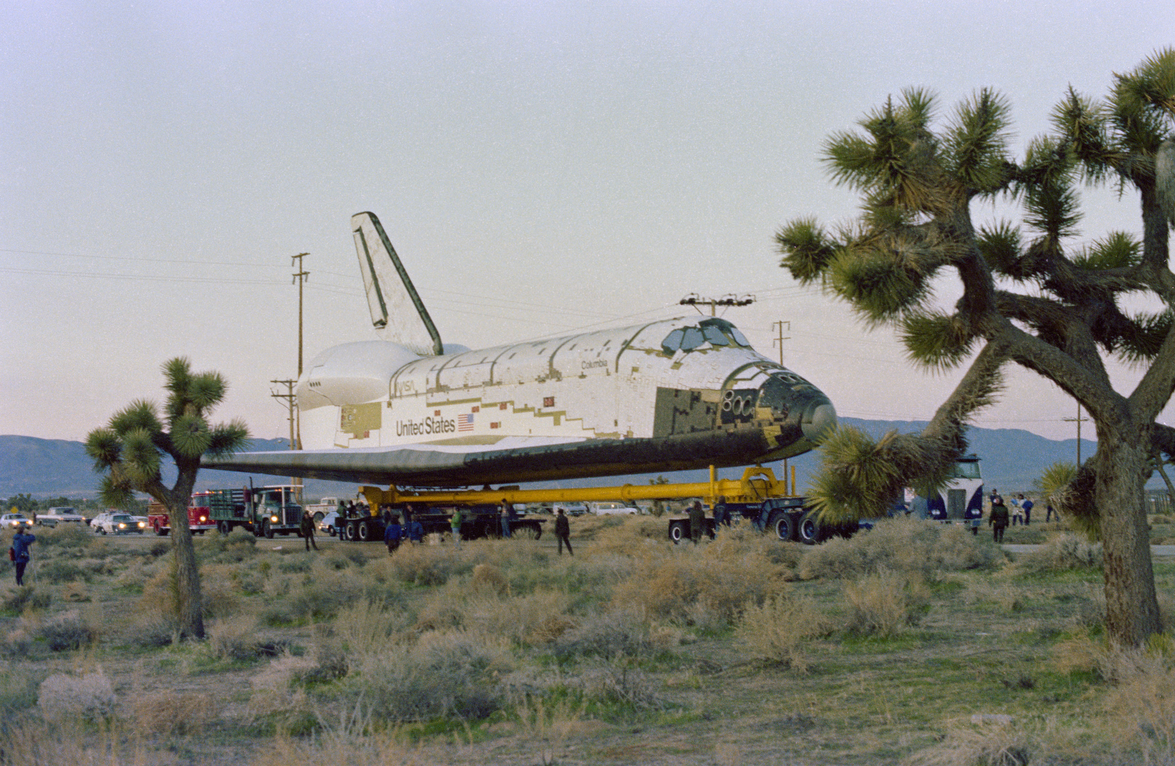Workers transport Columbia from Rockwell’s Palmdale facility to NASA’s Dryden, now Armstrong, Flight Research Center