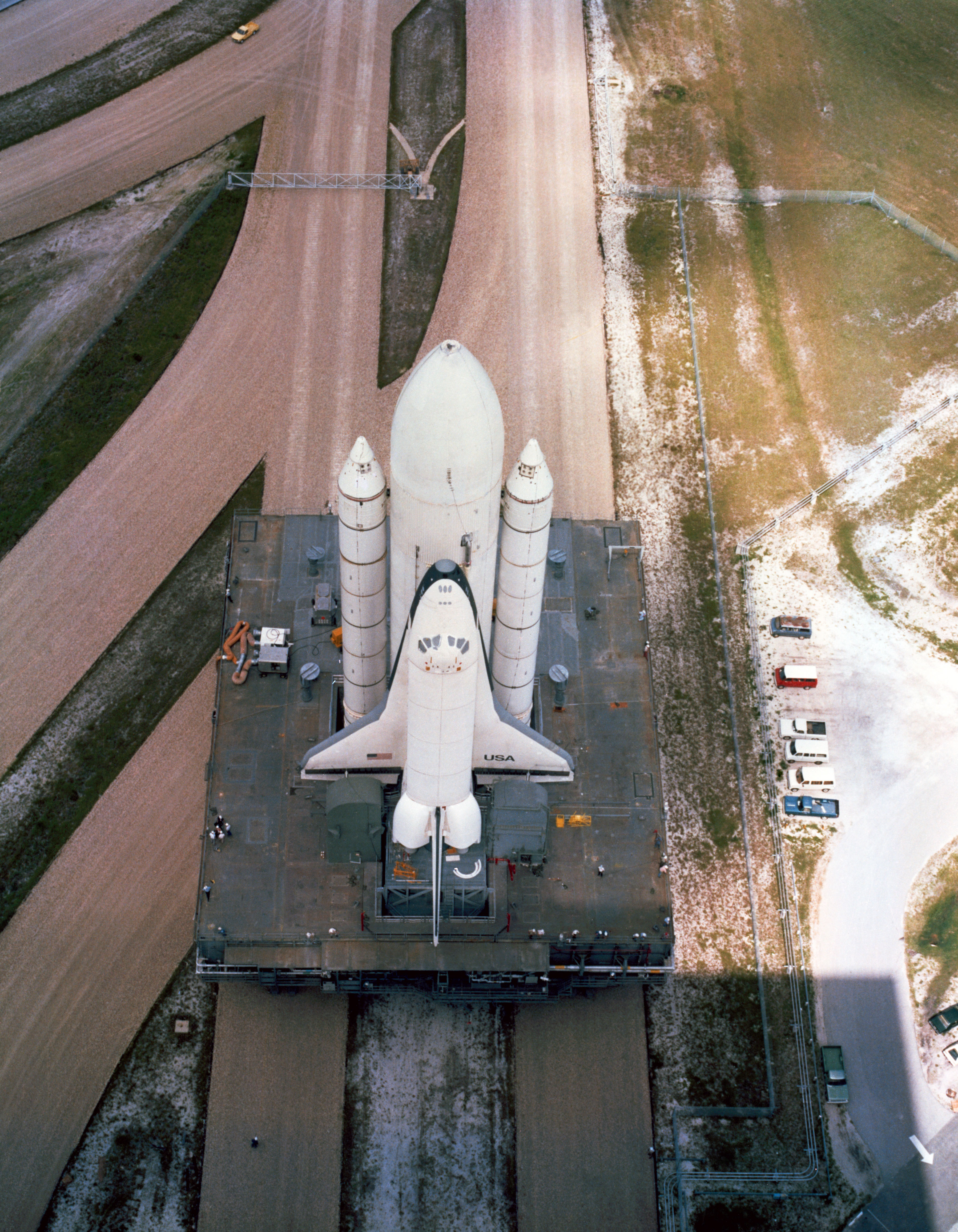 Enterprise rolls back into the Vehicle Assembly Building