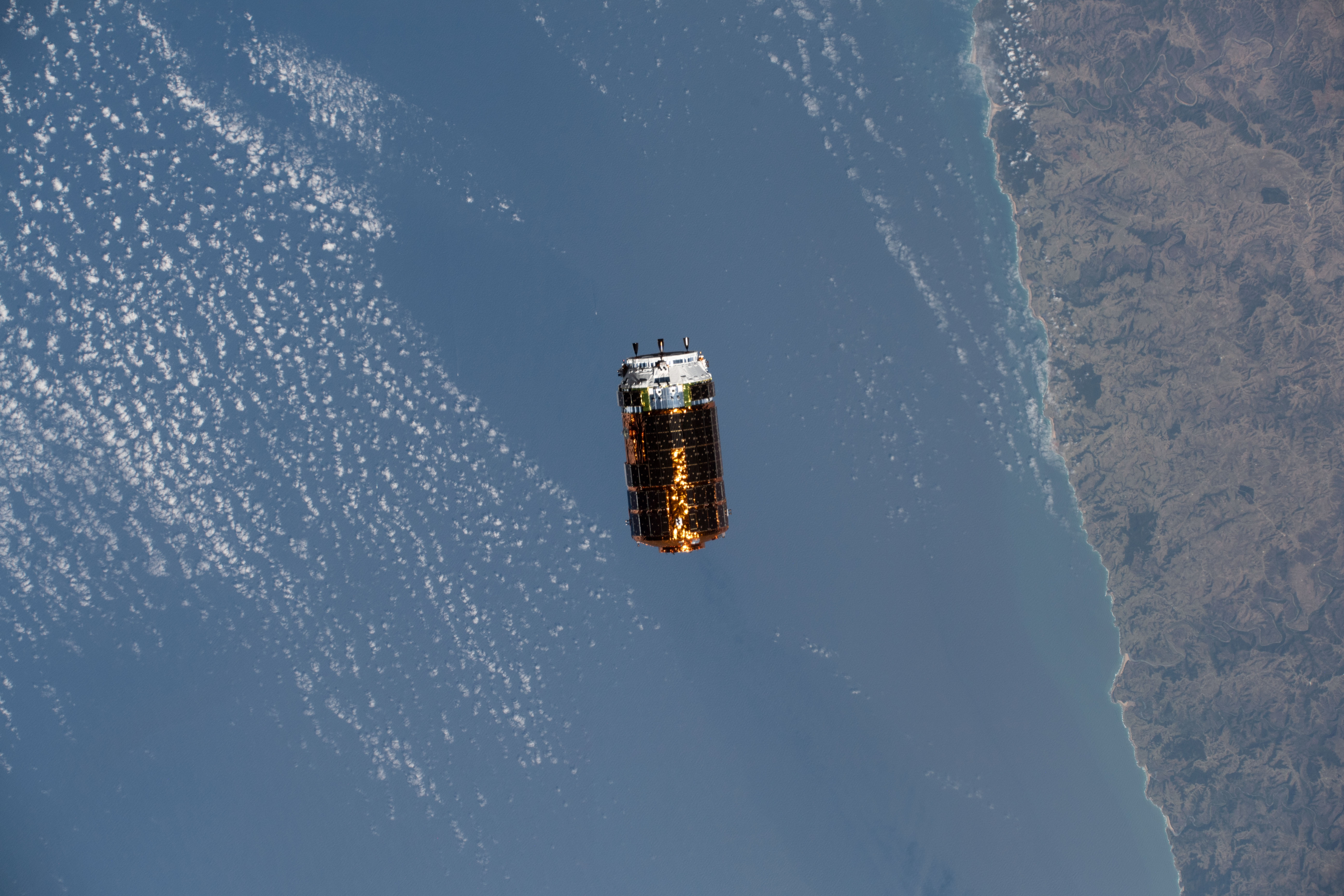 iss060e083260 (Oct. 1, 2019) --- Japan's H-II Transfer Vehicle-8 (HTV-8) slowly approaches the International Space Station as both spacecraft orbited over the Indian Ocean off the coast of South Africa. The HTV-8 would later be grappled by the Canadarm2 robotic arm, operated by astronaut Christina Koch, beginning a month of cargo transfer activities.