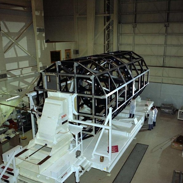 The structure of the Long-Duration Exposure Facility before the installation of the experiments