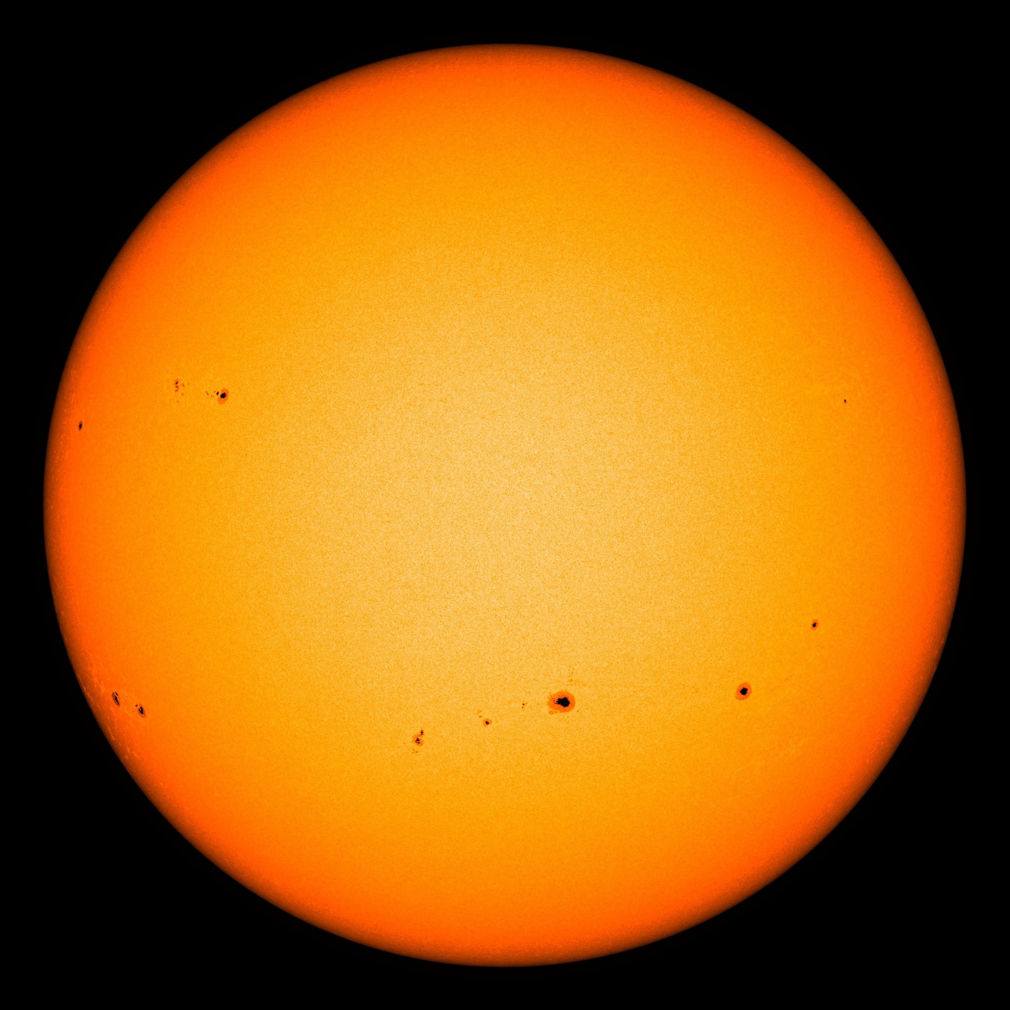 Image of the Sun with sunspots