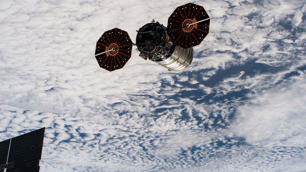 iss060e023871 (Aug. 6, 2019) --- The Cygnus space freighter from Northrop Grumman begins its separation from the vicinity of the International Space Station a few minutes after its release from the Canadarm2 robotic arm.