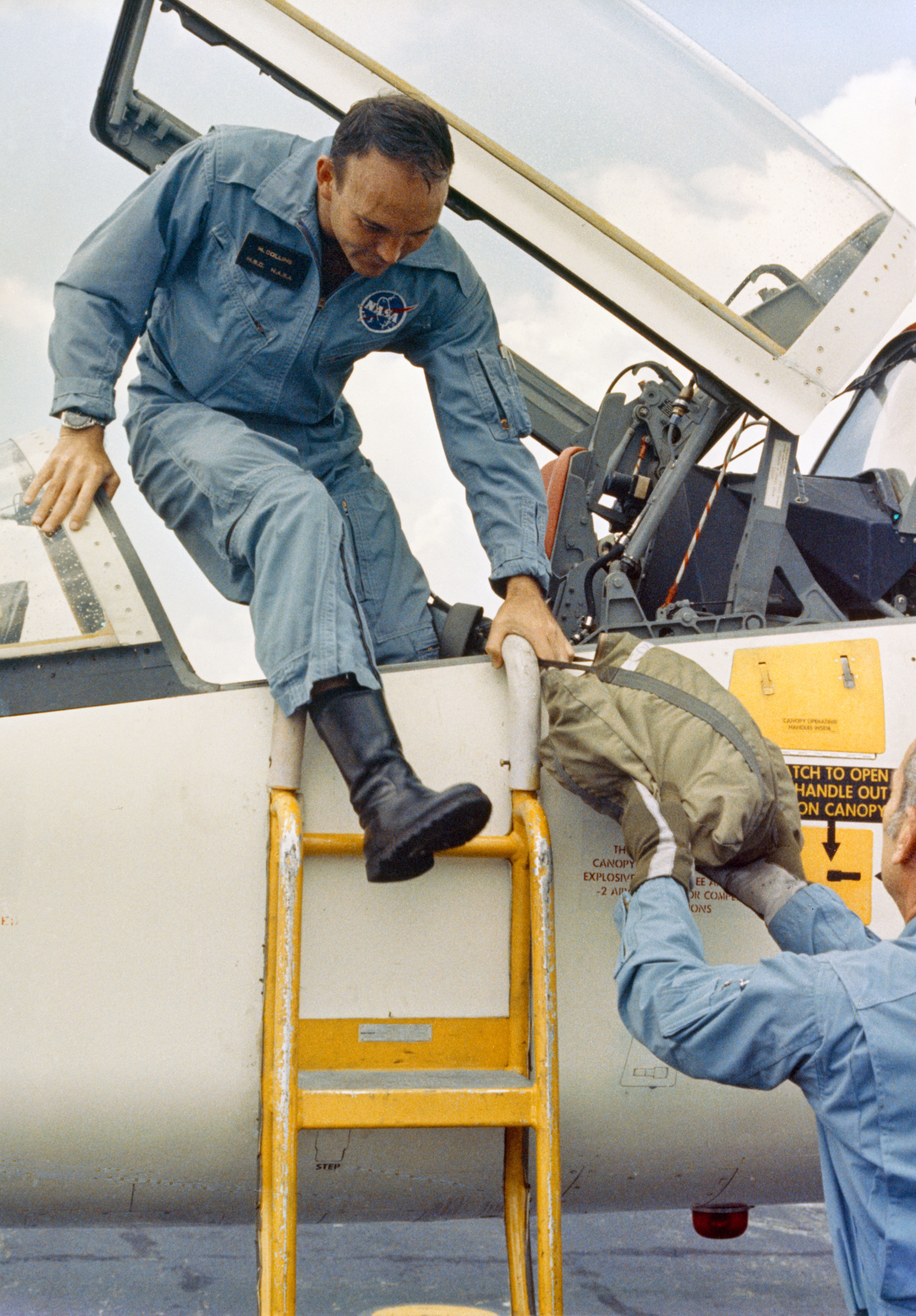 Mike gets in some flying a few days before launch
