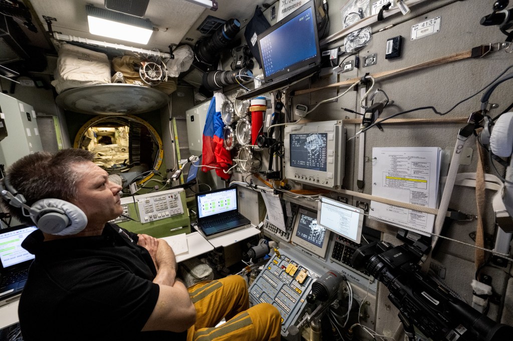 Roscosmos cosmonaut and Expedition 71 Commander Oleg Kononenko is at the controls of the telerobotically operated rendezvous unit, or TORU, monitoring the automated rendezvous and docking of the Progress 89 cargo craft. Located inside the International Space Station's Zvezda service module, the TORU can be used to remotely control the Roscosmos spaceship in the unlikely event it would be unable to complete its automated docking.