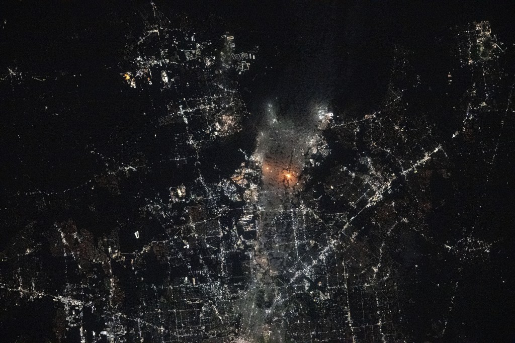 NASA astronaut Don Pettit was able to capture a photo of a recent fire in La Porte, Texas yesterday. Our NASA Astronauts have the ability to observe natural disasters from a vantage point of 250 miles above Earth. The imagery and data provided from the International Space Station can provide benefits to regions that experience unexpected events such as fires, floods, hurricanes, earthquakes, and more. This information is valuable when monitoring disasters on Earth in real time.
