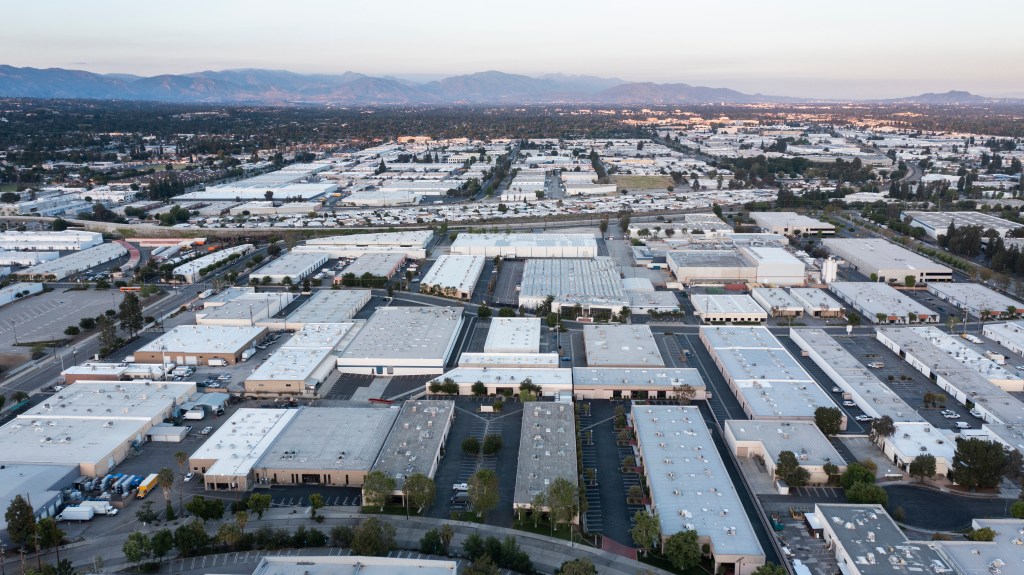 
			NASA-Funded Study Assesses Pollution Near Los Angeles-Area Warehouses - NASA			