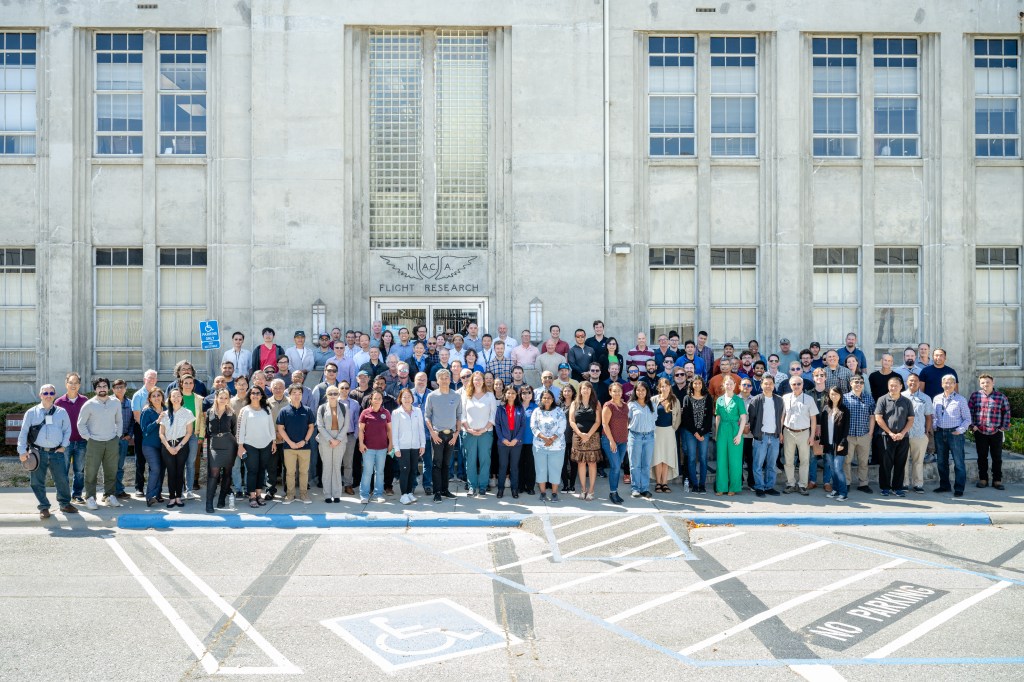 Group photo of the Aviation System Division