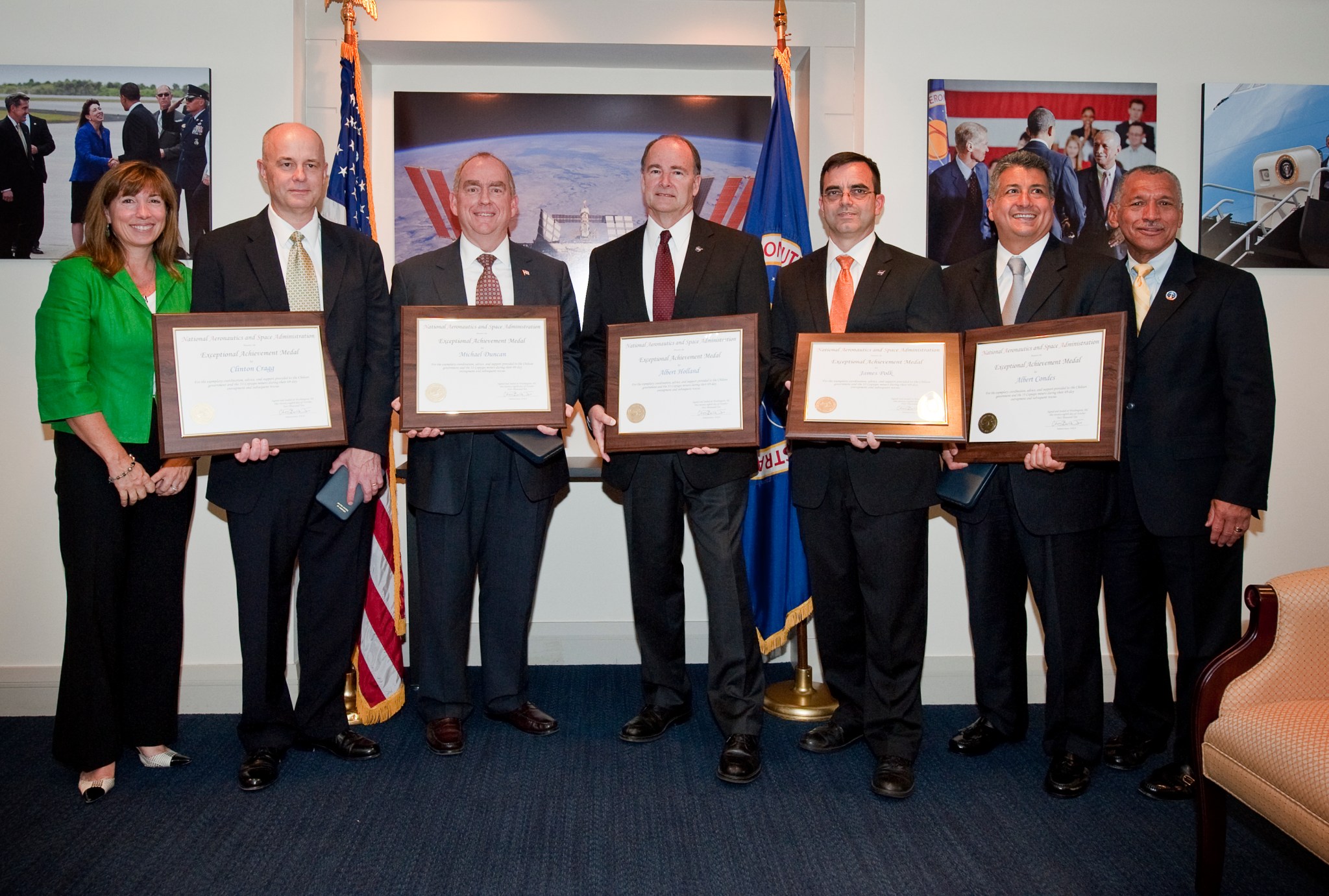 Members of the NASA team involved in the rescue of the Chilean miners are honored by NASA Administrator Charles Bolden and NASA Deputy Administrator Lori Garver on Thursday, Oct. 28, 2010 at NASA Headquarters