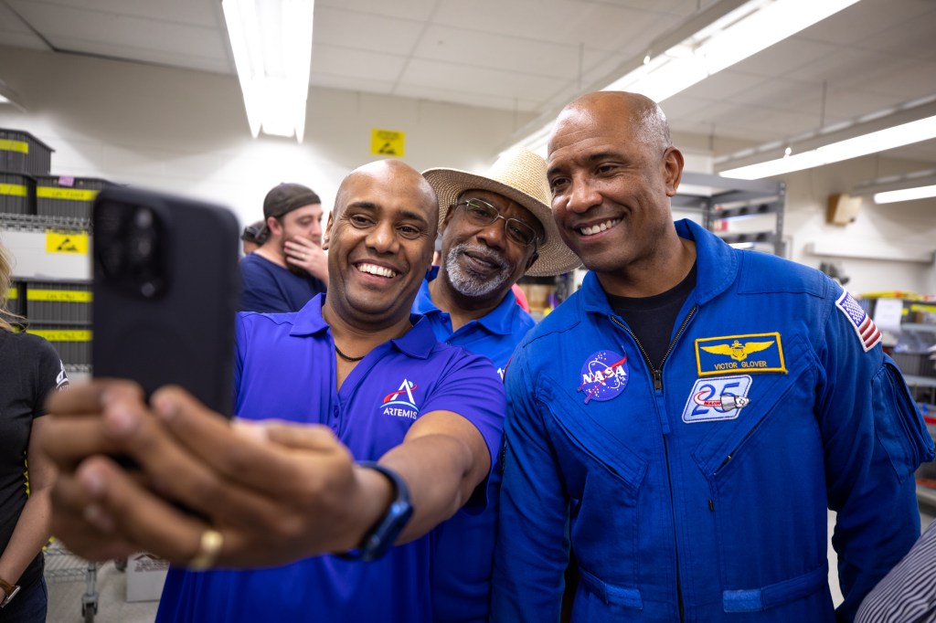 Selfie Time with Astronaut Victor Glover