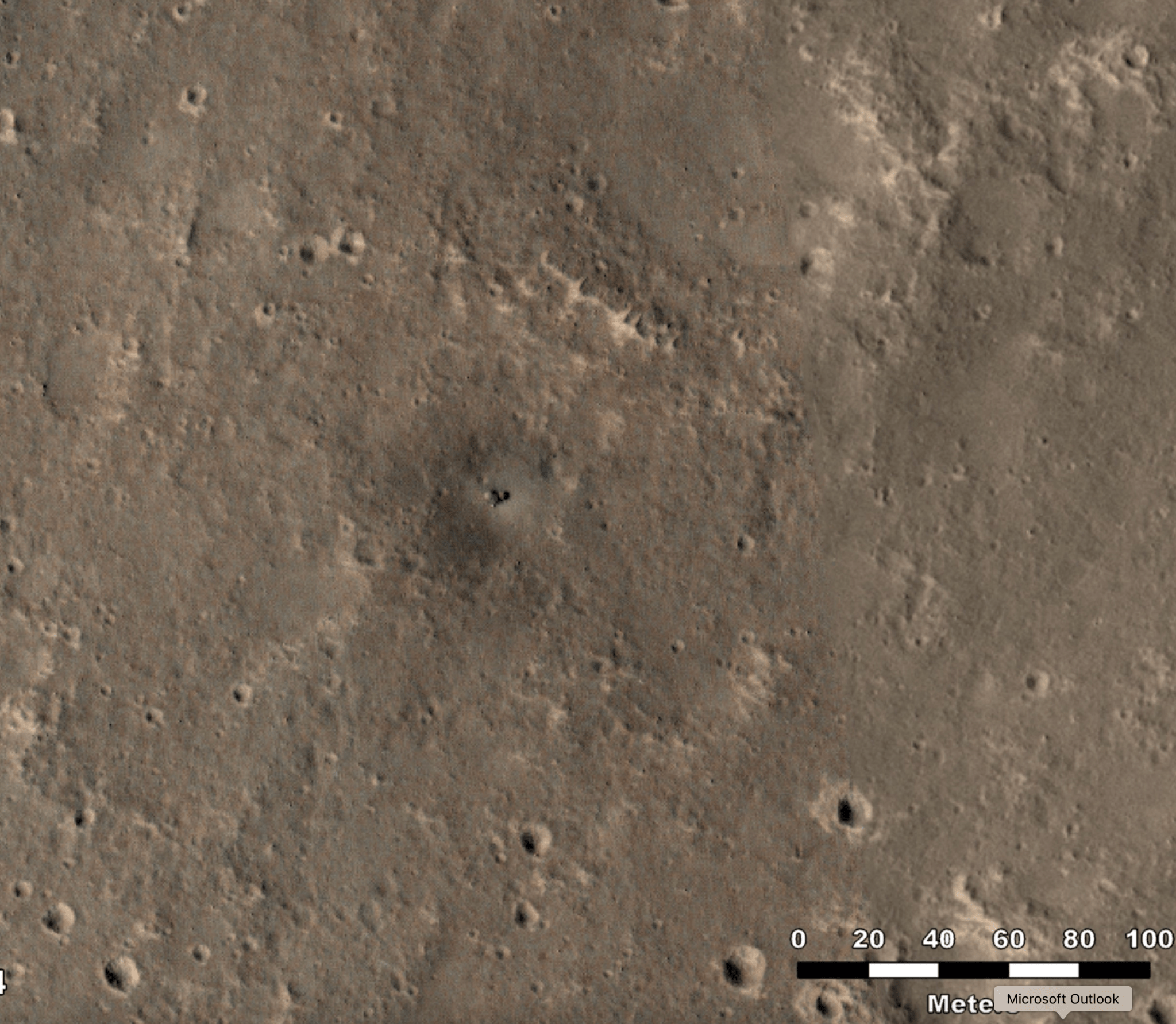NASAの火星探査機、引退したインサイト着陸機を発見、ダストの動きを研究へ(NASA Mars Orbiter Spots Retired InSight Lander to Study Dust Movement)