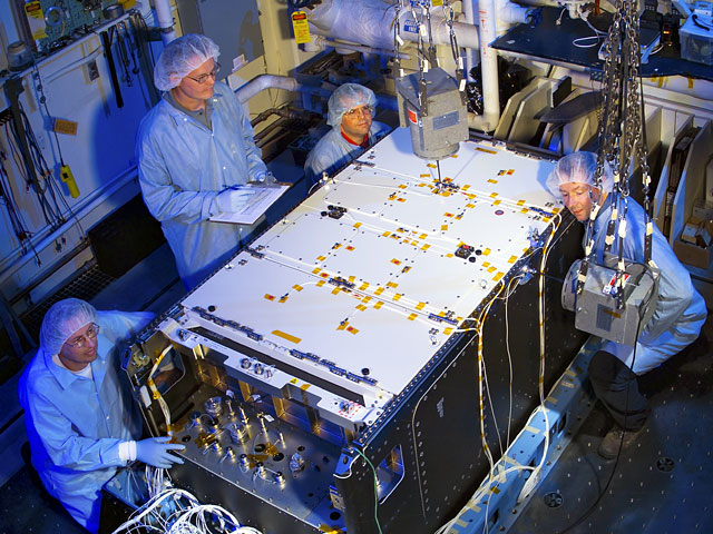Fluids and Combustion Facility rack technical staff