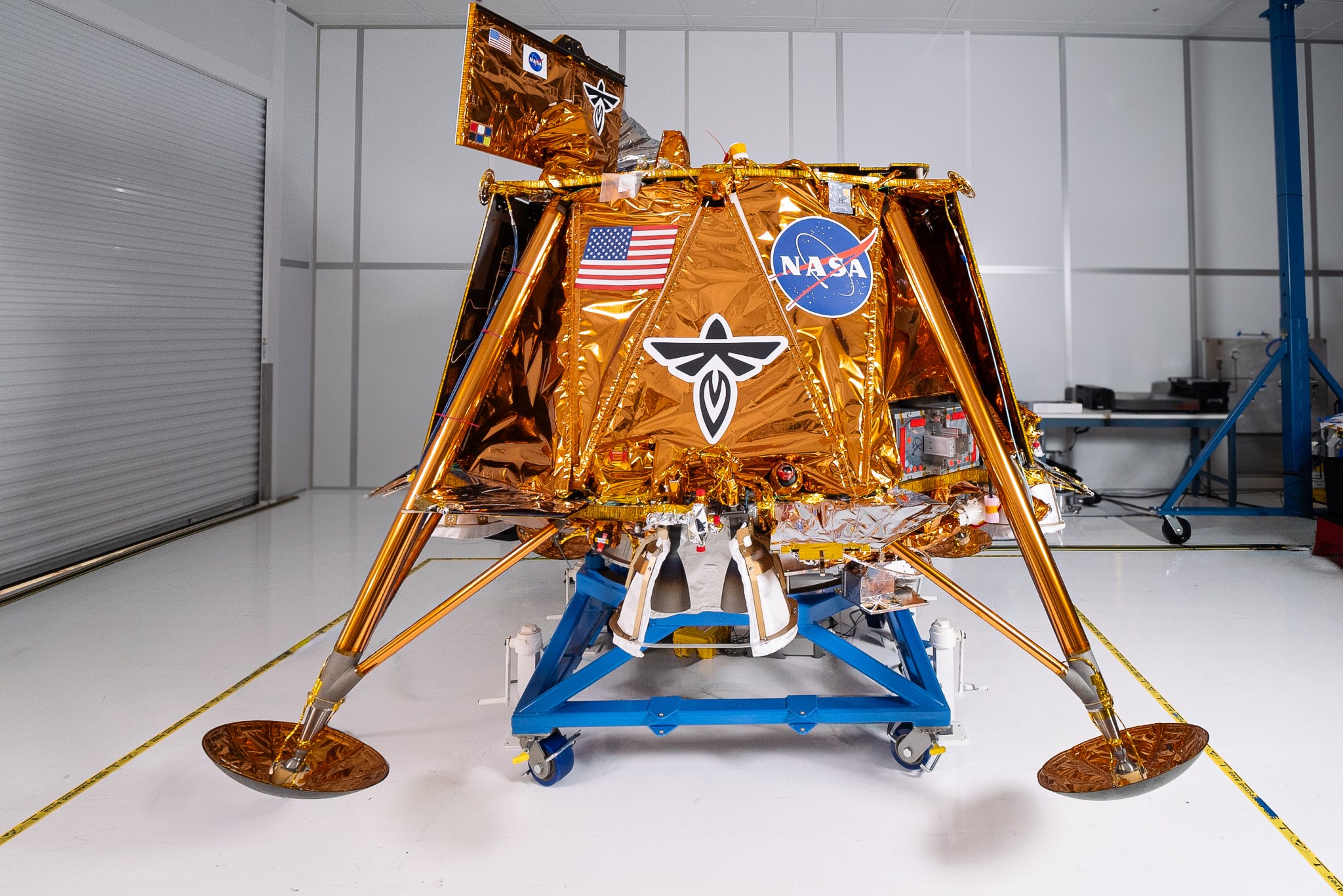 As part of NASA’s CLPS (Commercial Lunar Payload Services) initiative and Artemis campaign, Firefly Aerospace’s Blue Ghost Mission One lander will carry 10 NASA science and technology instruments to the Moon’s near side.