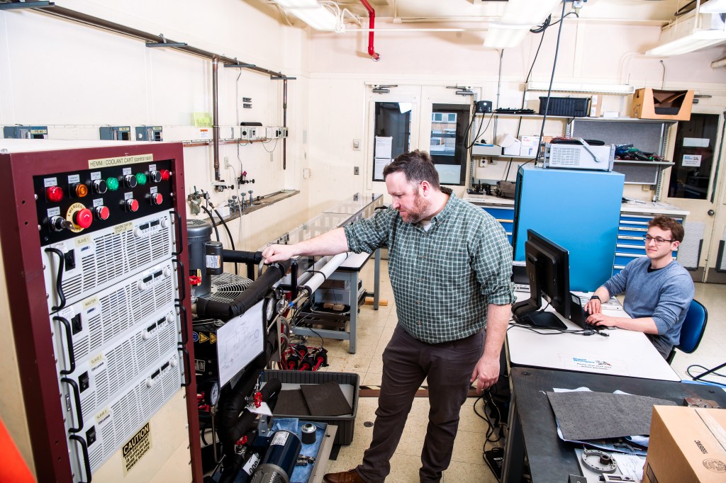 The HiACT rig operates in a room temperature environment at sea level pressure with a maximum electrical current of 1,000 amps.