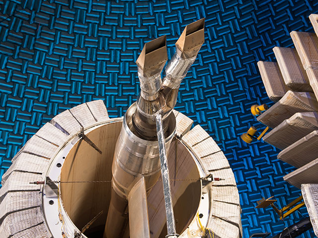 Twin-jet model in the Nozzle Acoustic Test Rig in the Aero-Acoustic Propulsion Laboratory