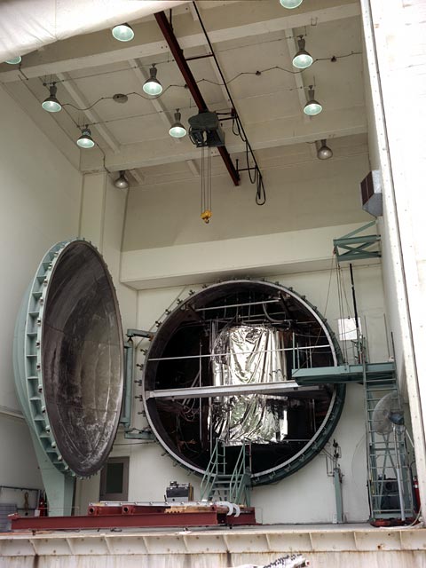 Overall view of the test chamber and clean room at the Combined Effects Chamber